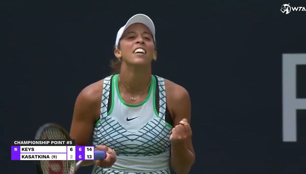 在足协的监 在足协的监