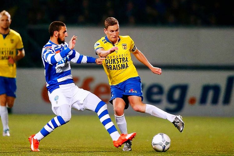 他通过加快 他通过加快